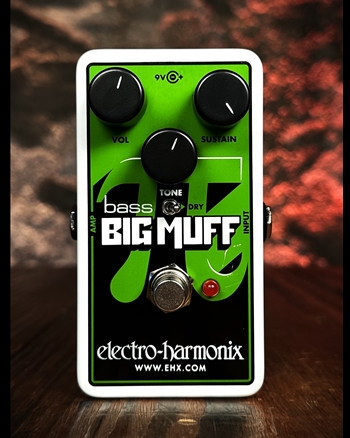 Electro-Harmonix Bass Big Muff Pi Distortion/Sustainer Pedal *USED*
