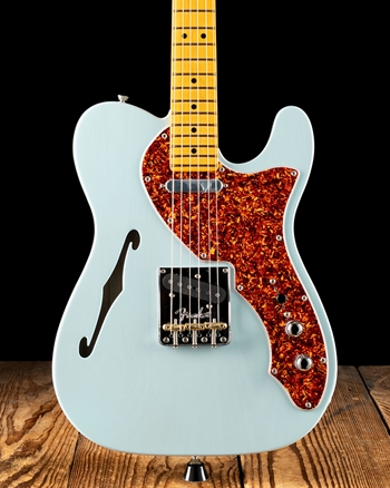Fender American Professional II Telecaster Thinline -Transparent Daphne Blue