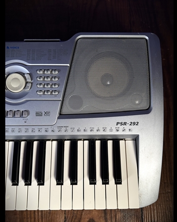 Yamaha PSR-292 Keyboard *USED*