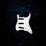 Fender Stratocaster SSS Pickguard - Parchment