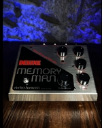 EHX Deluxe Memory Man Analog Delay/Chorus/Vibrato Pedal *USED*