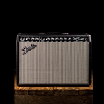 Fender '65 Deluxe Reverb - 22 Watt 1x12" Guitar Combo