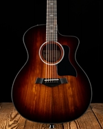 Taylor 224ce-K DLX - Shaded Edgeburst