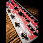 Mooer Red Truck - 6 Multi-Effects Pedal