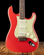 Fender Limited Edition '62/'63 Journeyman Relic Strat - Fiesta Red