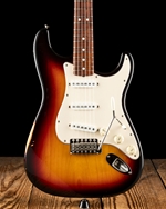 Fender American Vintage '62 Reissue Stra - 3-Color Sunburst *USED*