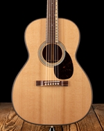 Martin Custom Shop 000 12-Fret Western Red Cedar/African Paduak