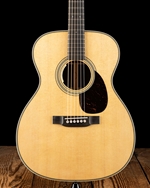 Martin OM-28E LR Baggs (2025) - Natural