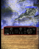 Focusrite Scarlett 2i2 (3rd Gen) USB Audio Interface *USED*