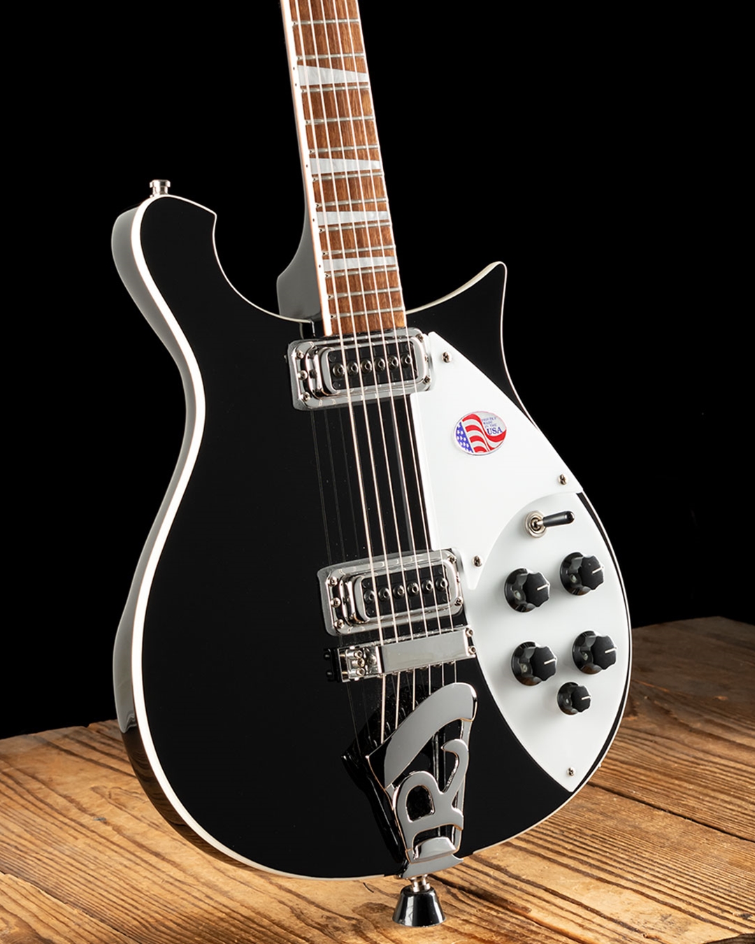 Rickenbacker Model 620 - Jetglo