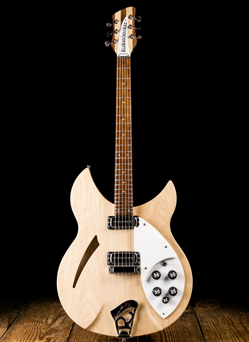 Rickenbacker Model 330 - Mapleglo