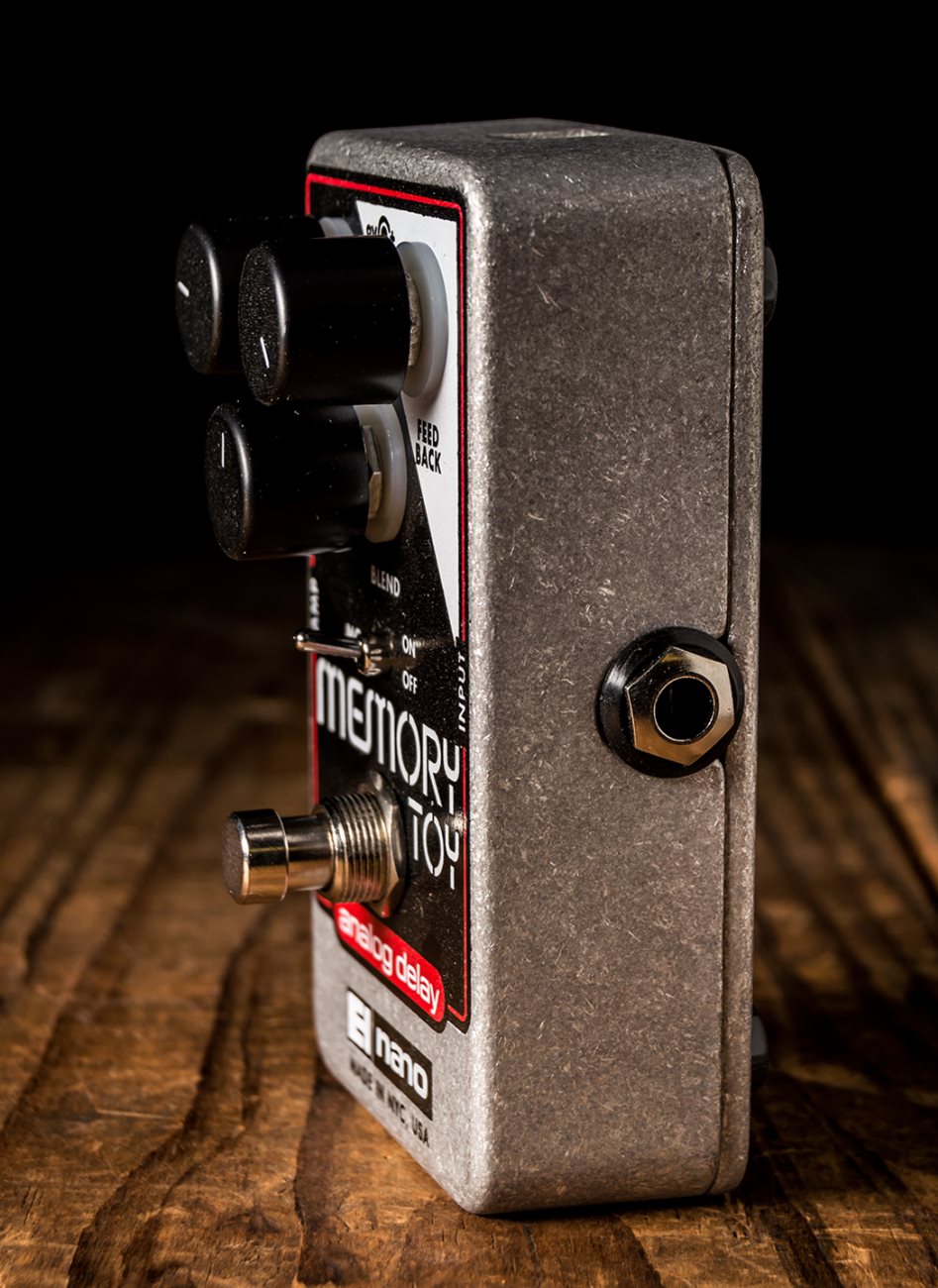 Electro-Harmonix Memory Toy Analog Delay Pedal