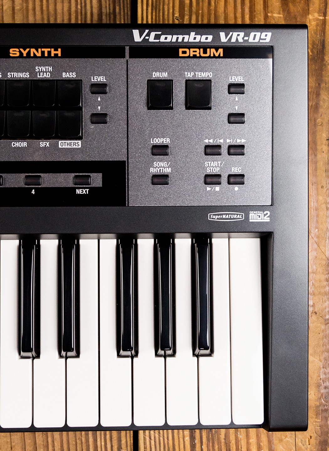 Roland V-Combo VR-09 - 61-Key Live Performance Keyboard