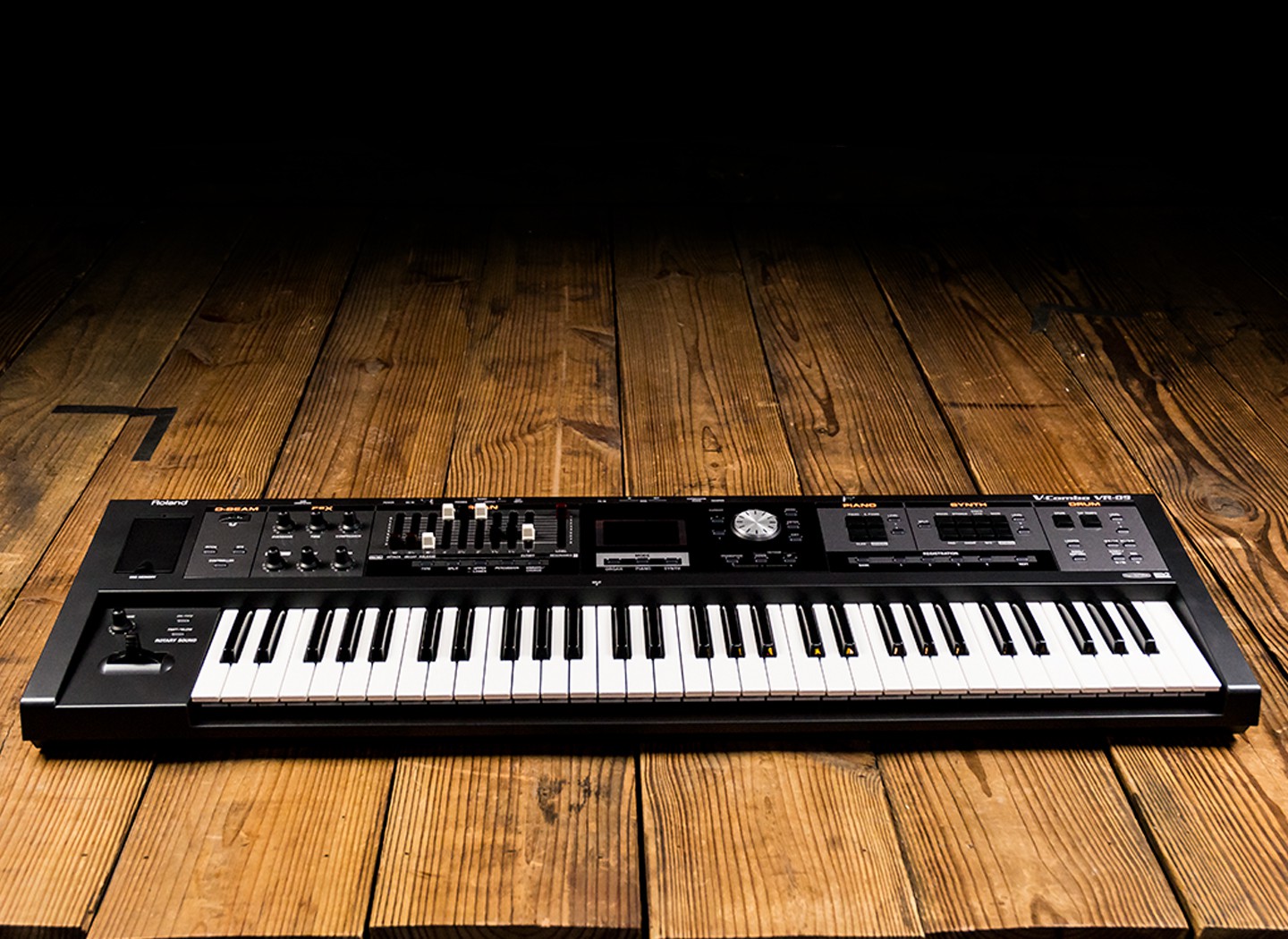 Roland - V-Combo VR-09 | Live Performance Keyboard