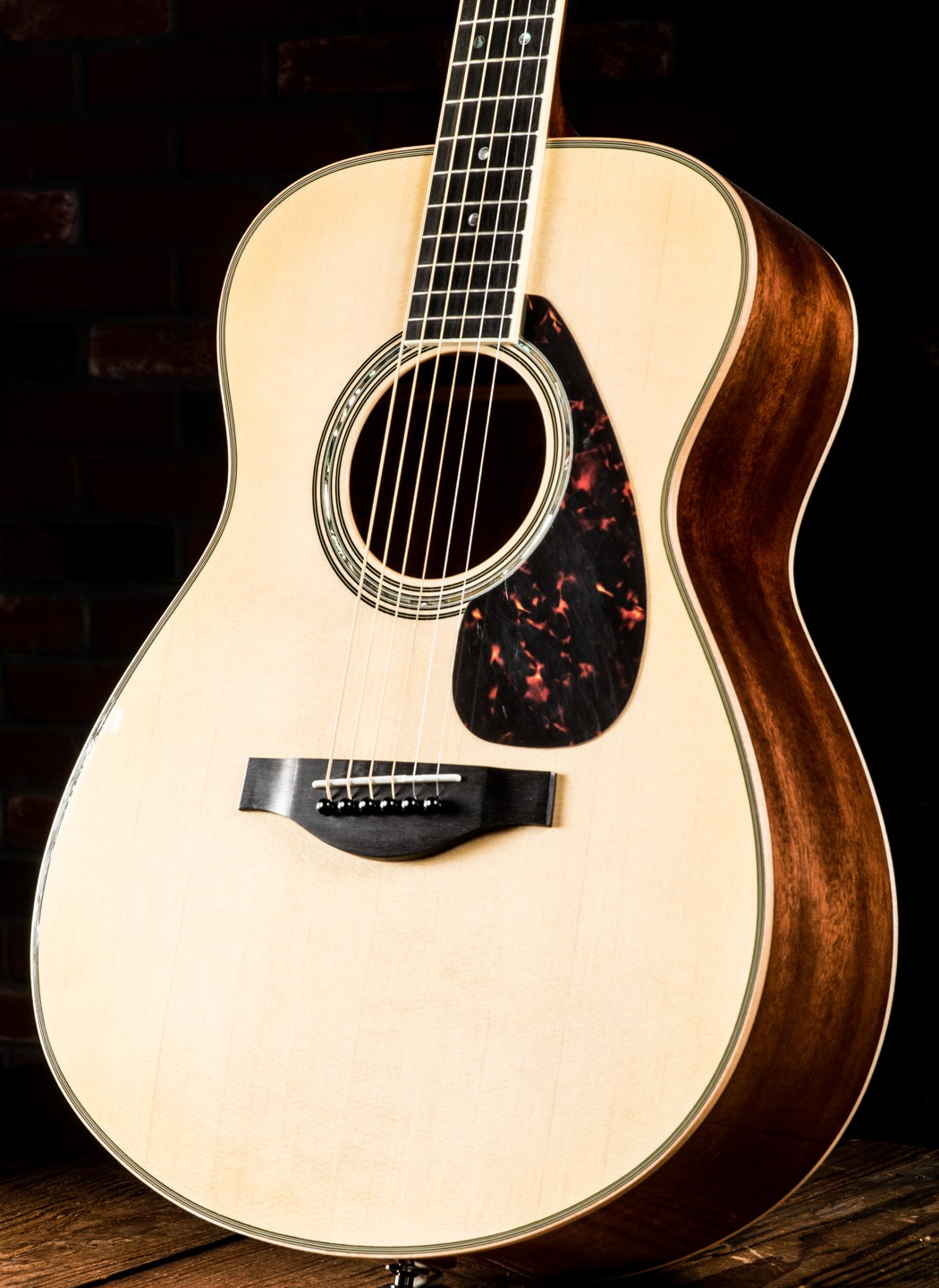 Yamaha LS16M - Natural