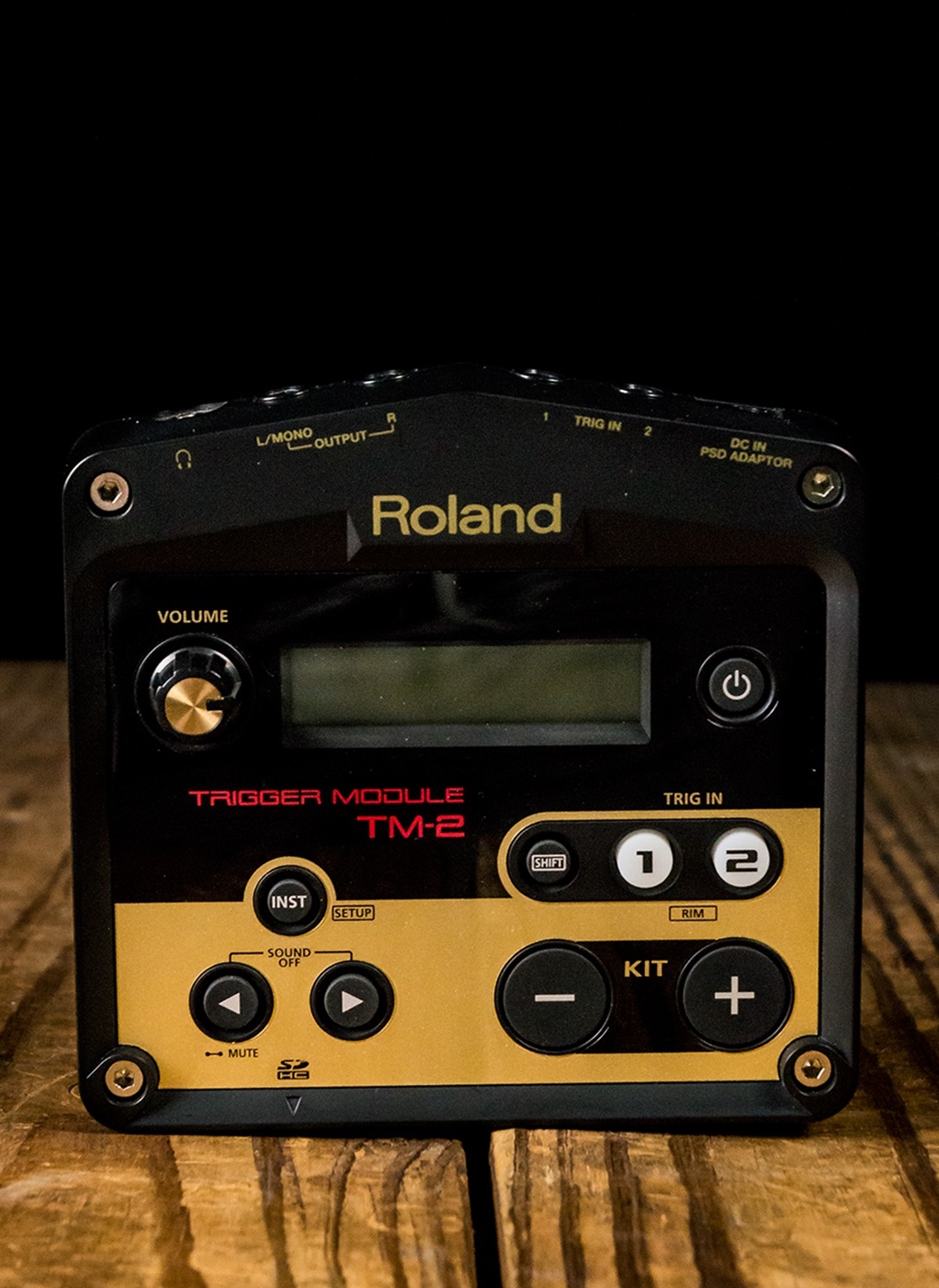 thumbnail image 2 of Roland BT-1 Bar Trigger Pad – Compact Electronic Drum Trigger For Kits & Sampling 2 of 13
