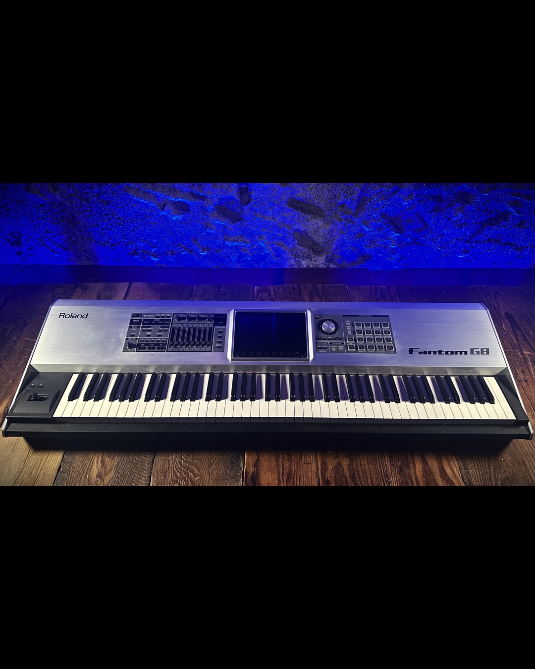 Fantom g8 price hotsell
