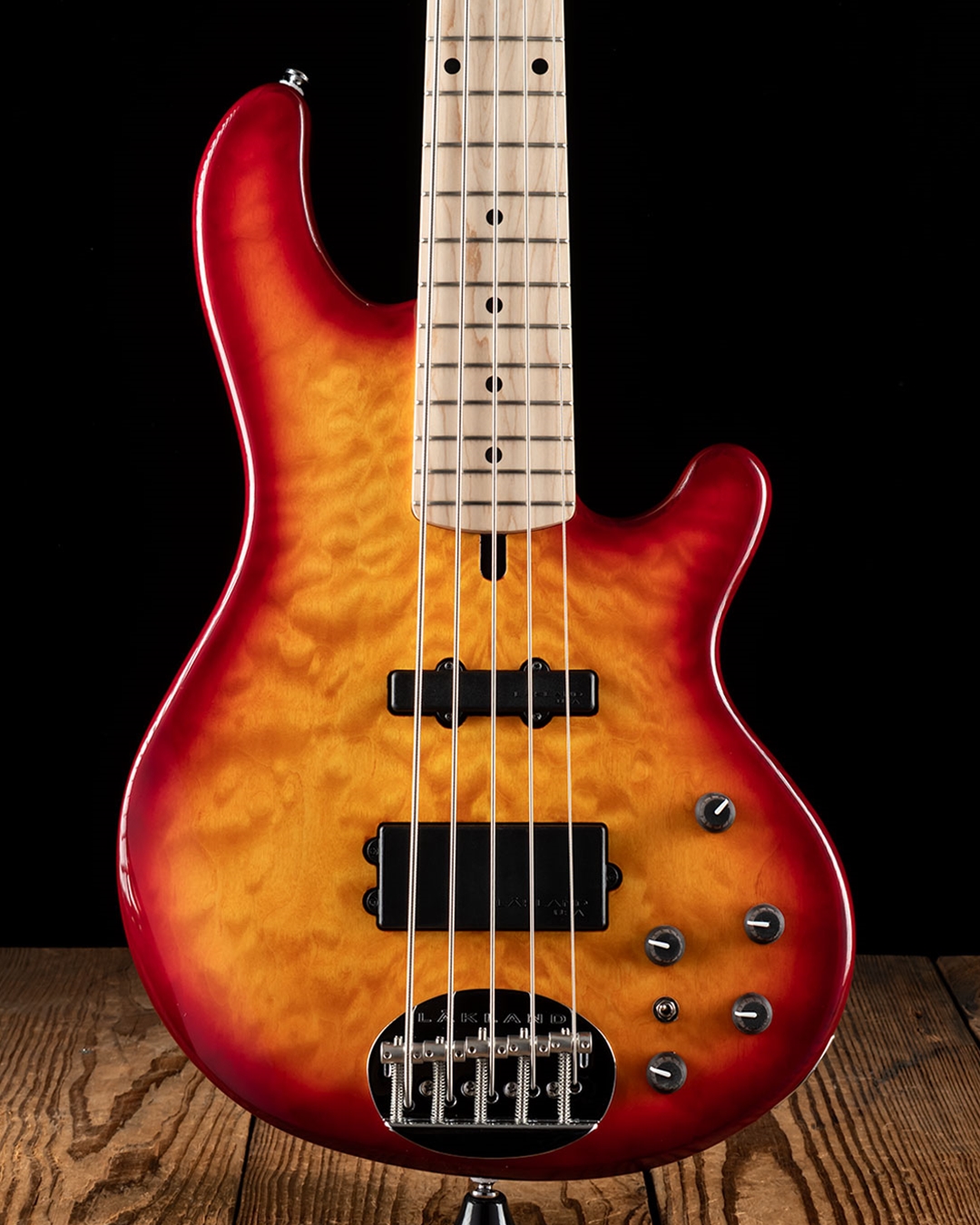 Lakland 55-02 Deluxe - Honey Burst
