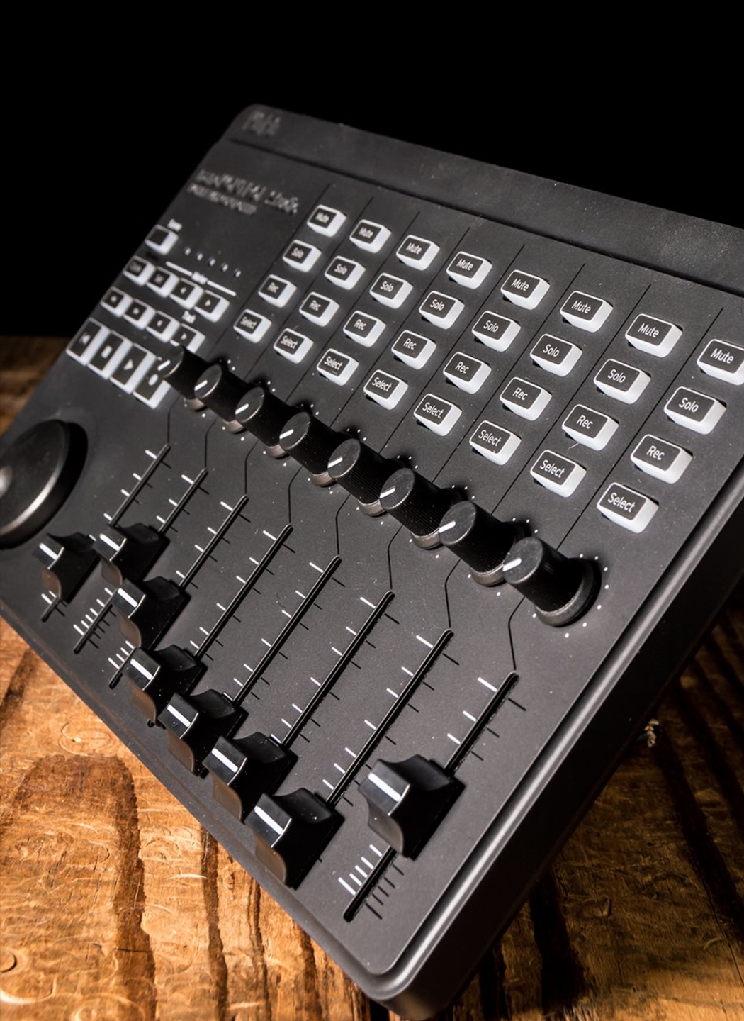 Korg nanoKONTROL Studio Mobile MIDI Controller