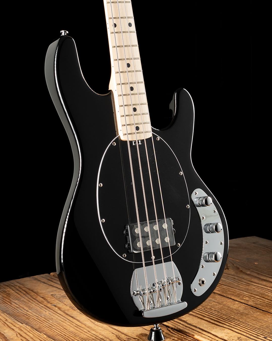 Sterling StingRay 4 - Black