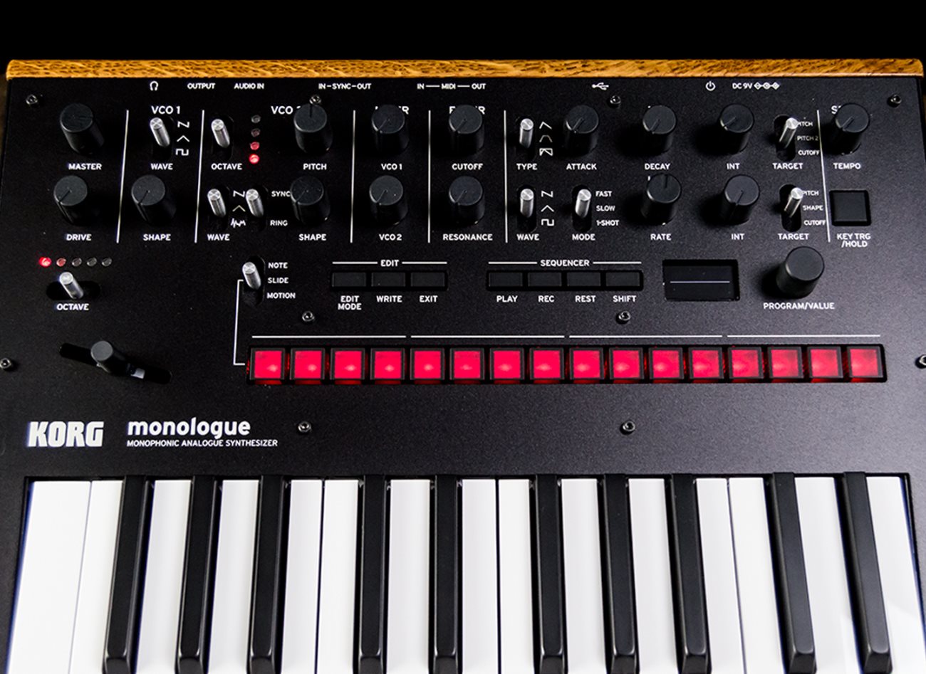 Korg monologue 25-Key Monophonic Analogue Synthesizer - Black Korg monologue 25-Key Monophonic Analogue Synthesizer - Black