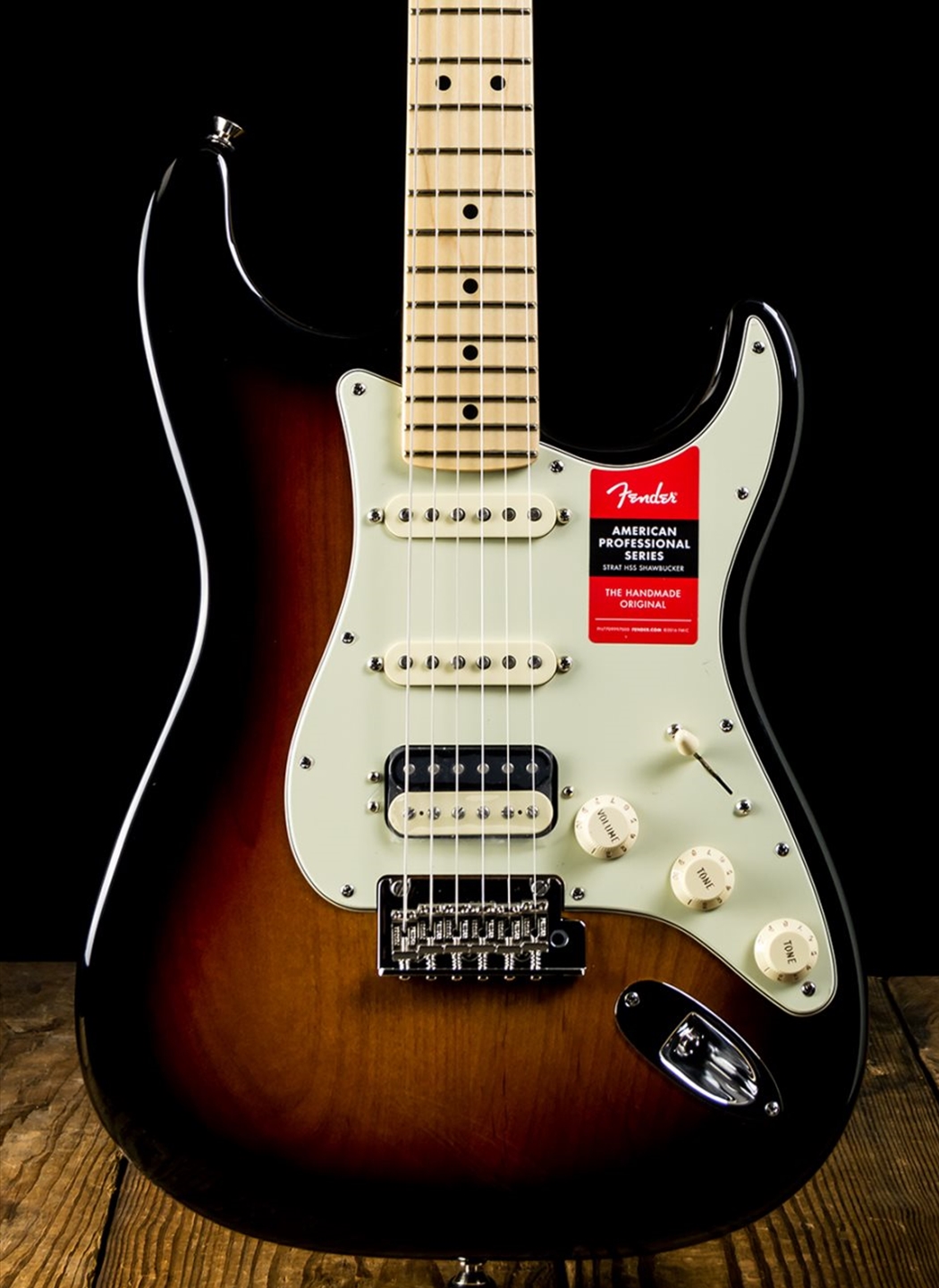 ギター FENDER AMERICAN PROFESSIONAL SHAWBUCKER Fender American Professional HSS Shawbucker Stratocaster
