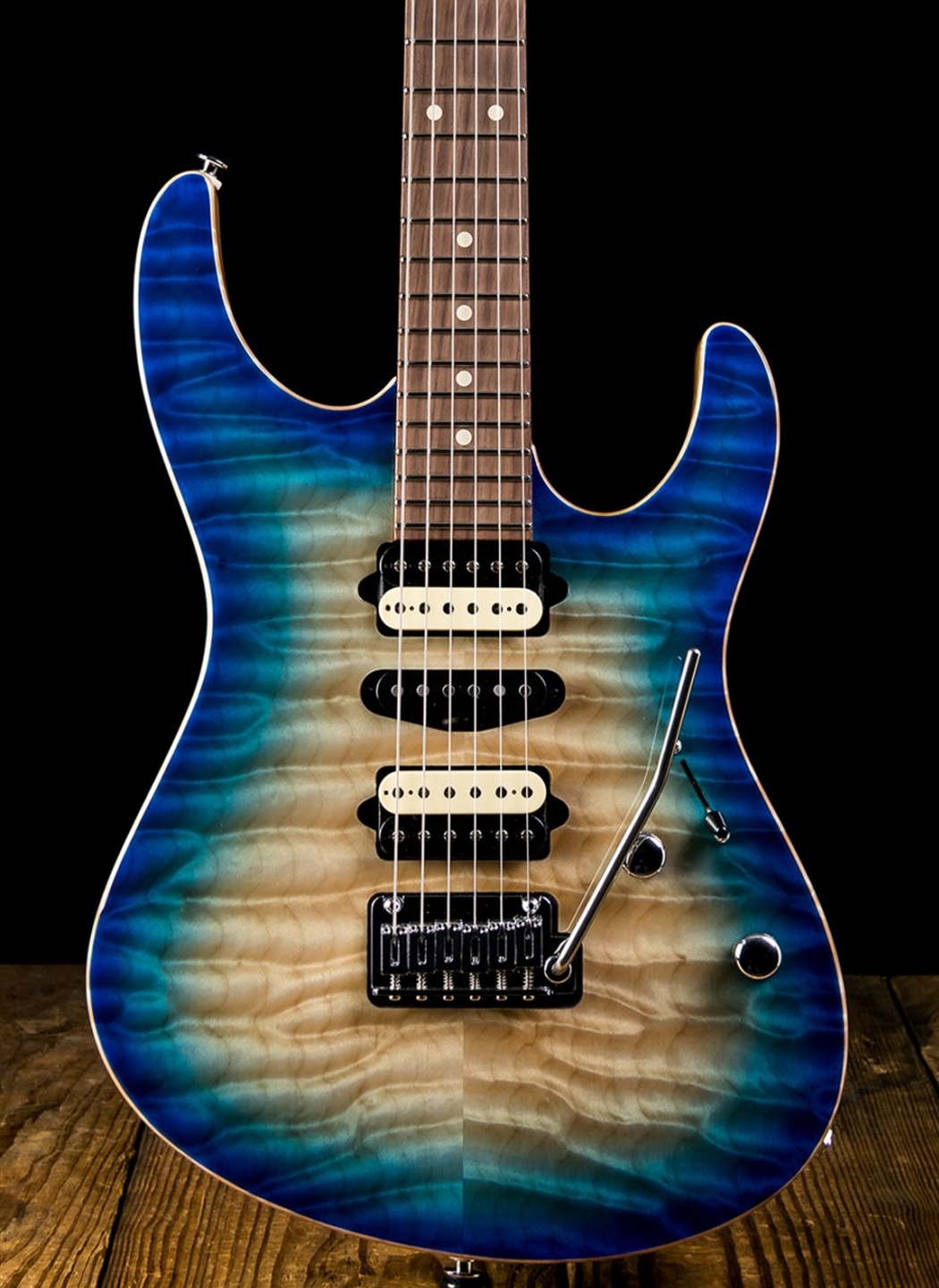 Suhr Modern Custom Quilt Maple/Swamp Ash - Blue Burst