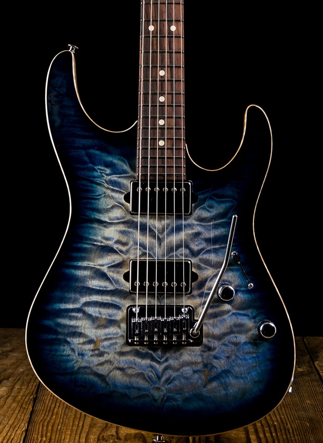 Suhr Modern Custom Carve Top - Faded Trans Whale Blue Burst