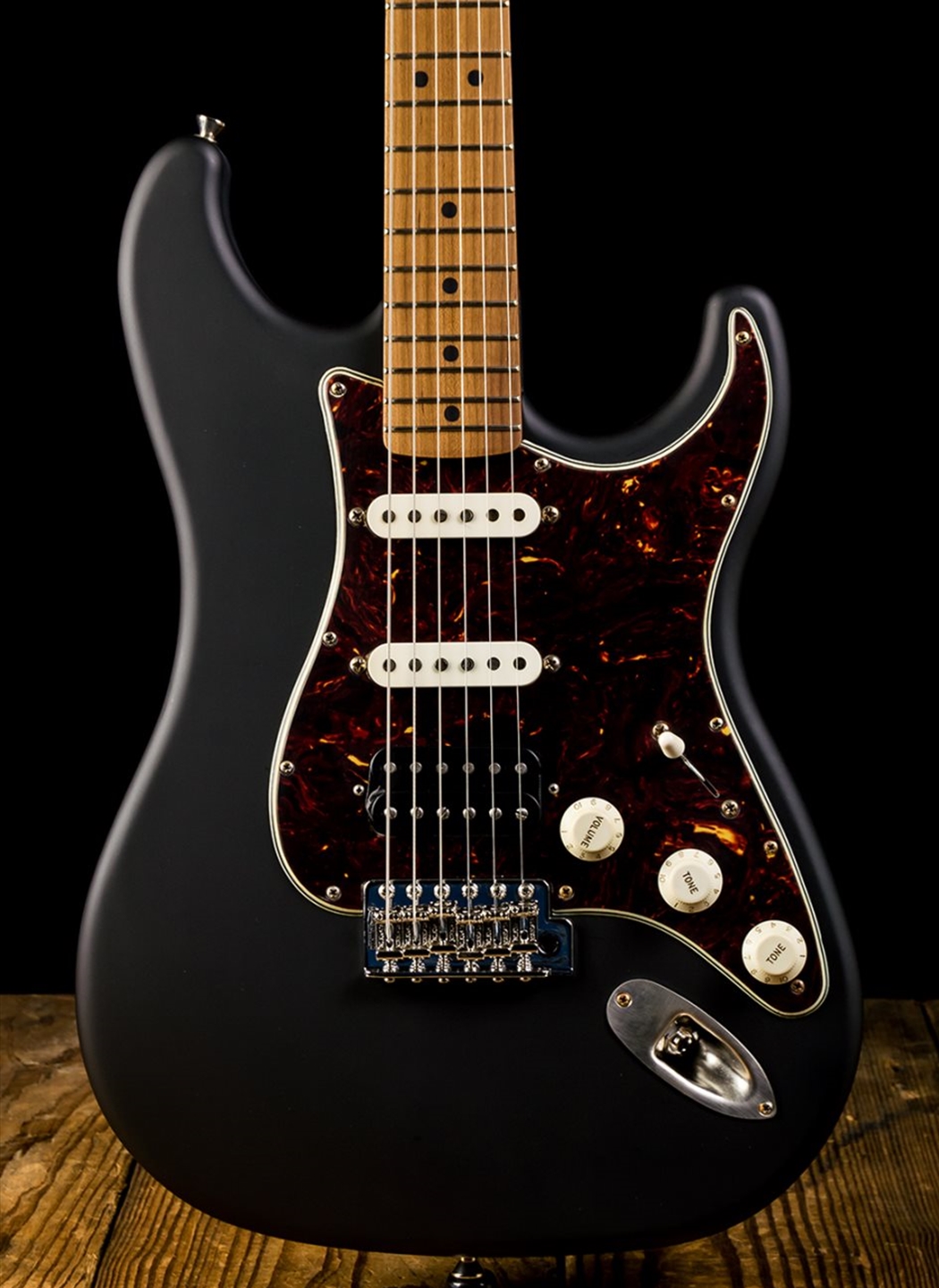 LsL Saticoy Black