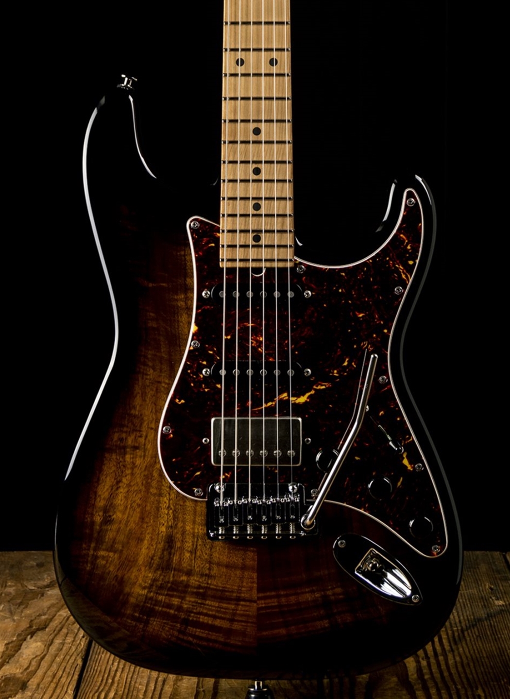Suhr Classic Custom Figured Koa/Roasted Alder - 2-Tone Tobacco Burst