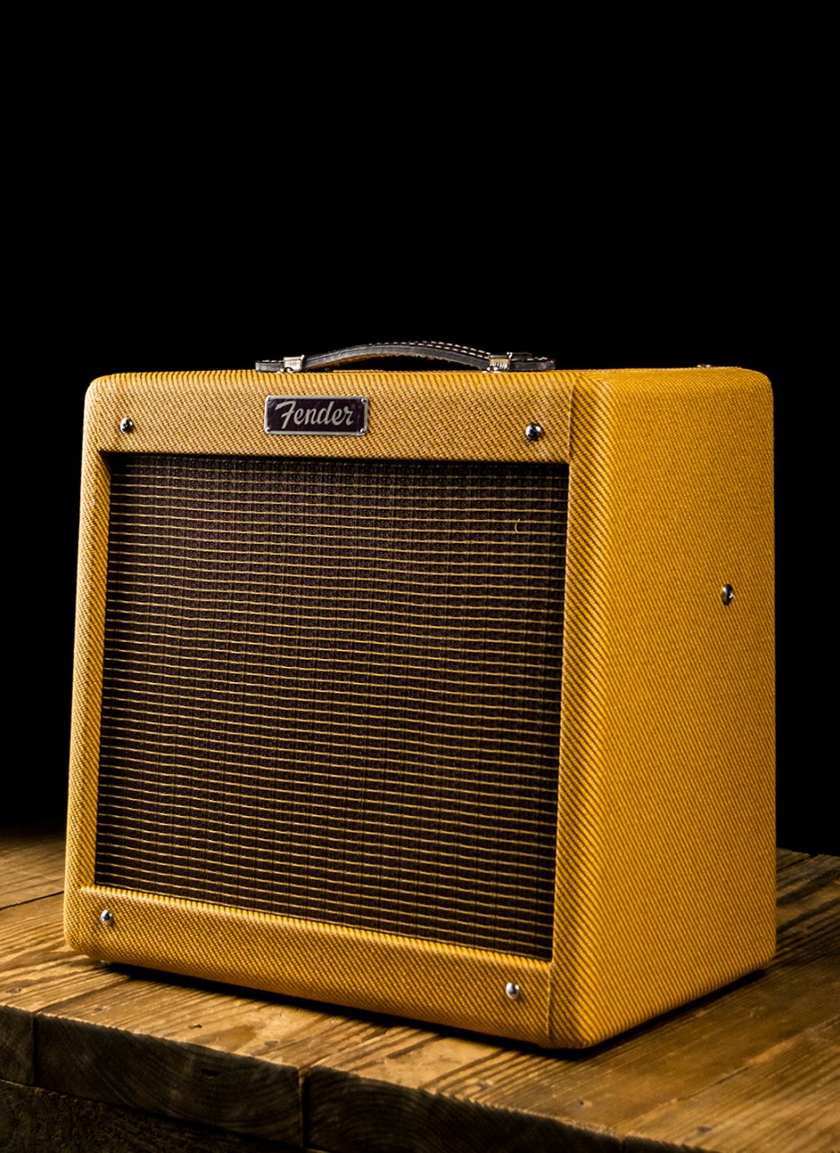Fender Pro Junior IV - 15 Watt 1x10