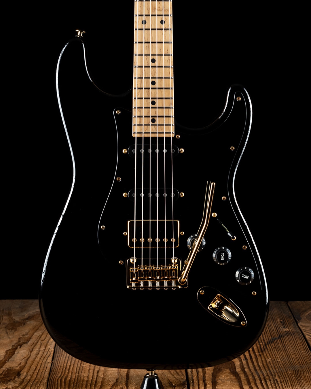 Suhr Mateus Asato Signature Series Classic S - Black