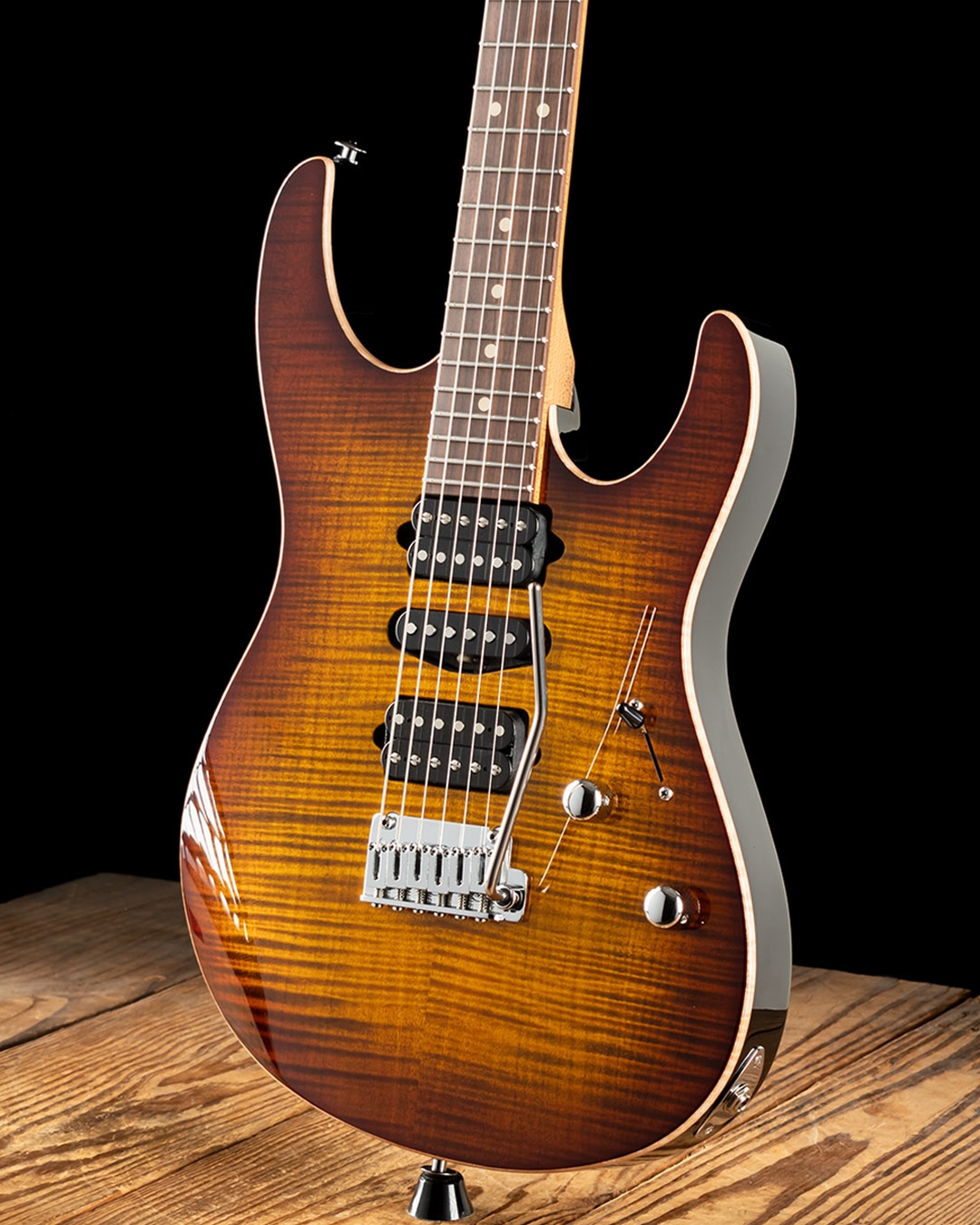 【美品】Suhr Modern Plus HSH Bengal Burst Suhr Modern Plus Guitar, Bengal Burst, Roasted Maple, HSH
