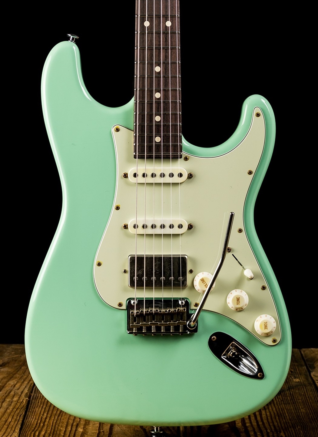 値下げします!! Suhr Classic Antique Roasted Suhr Classic Antique Roasted - Surf Green - Eddie's Guitars