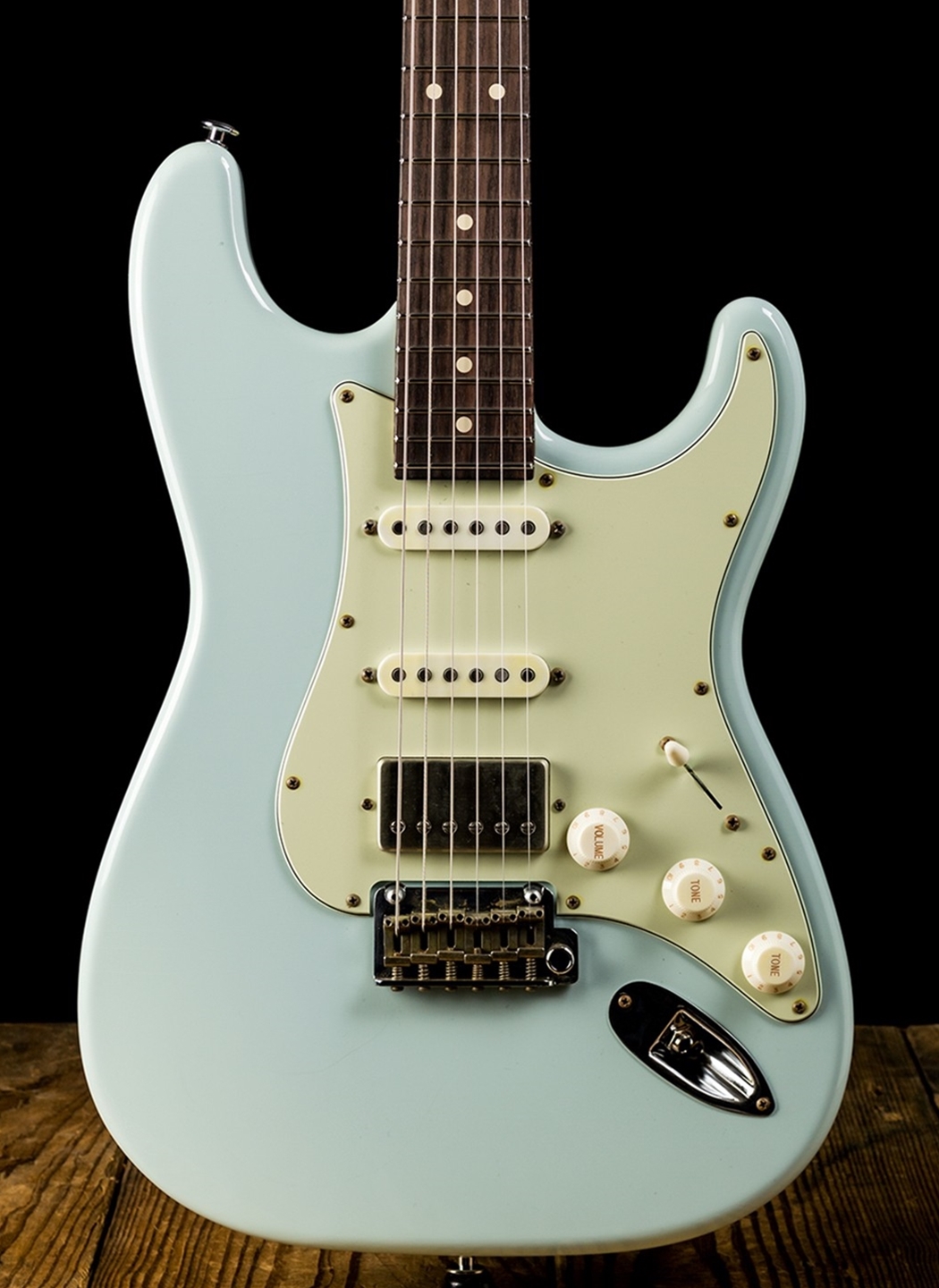 Suhr Classic S Antique HSS Roasted - Sonic Blue