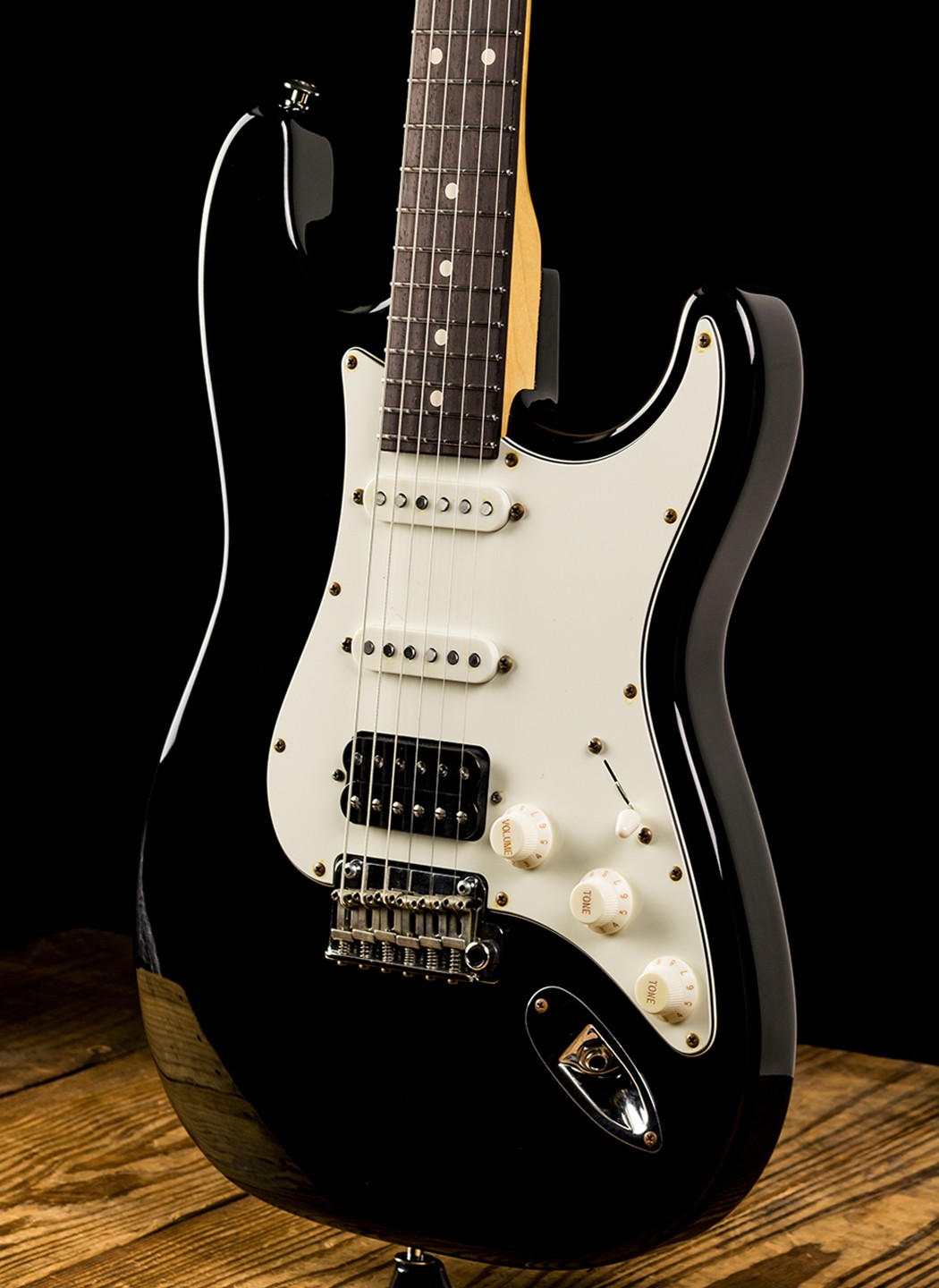 Suhr Classic S Antique - Black