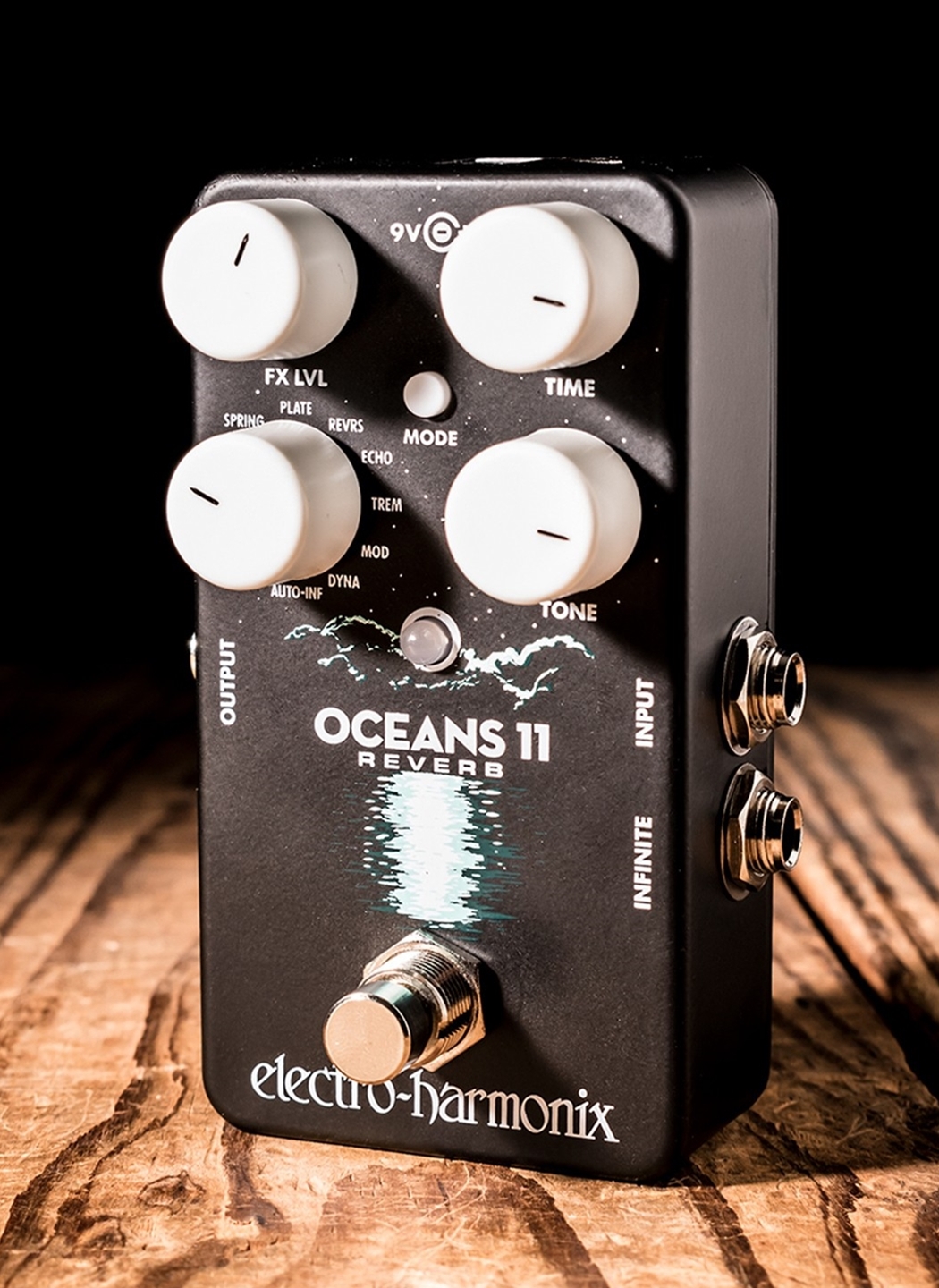 Electro-Harmonix Oceans 11 Reverb Pedal