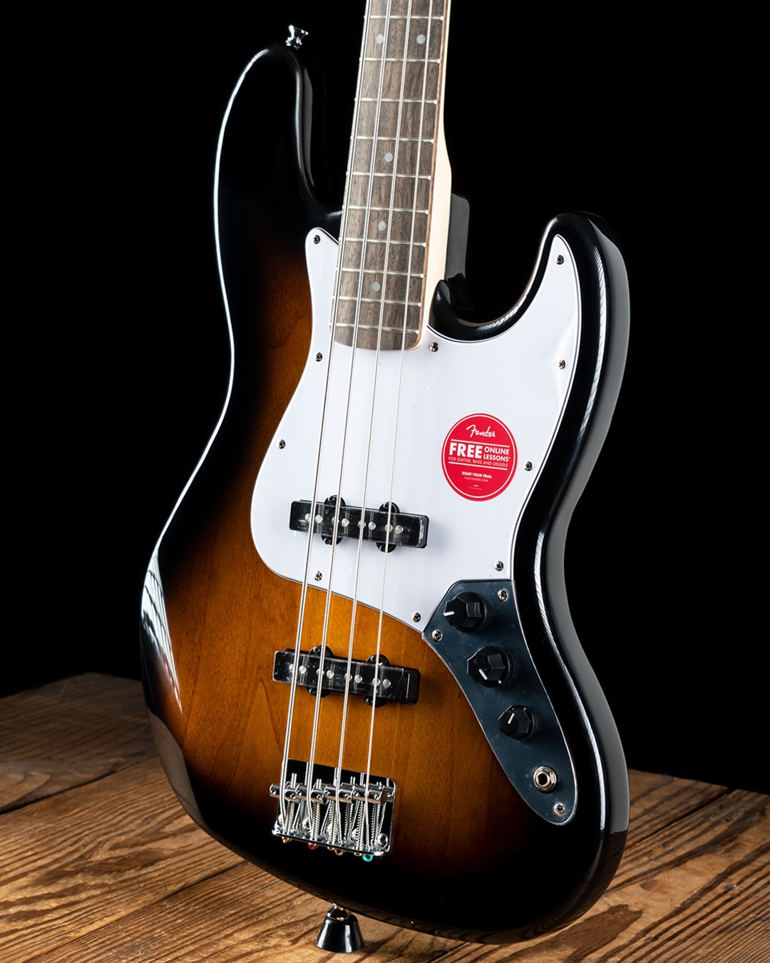 Squier Affinity Series Jazz Bass Guitar in Brown Sunburst