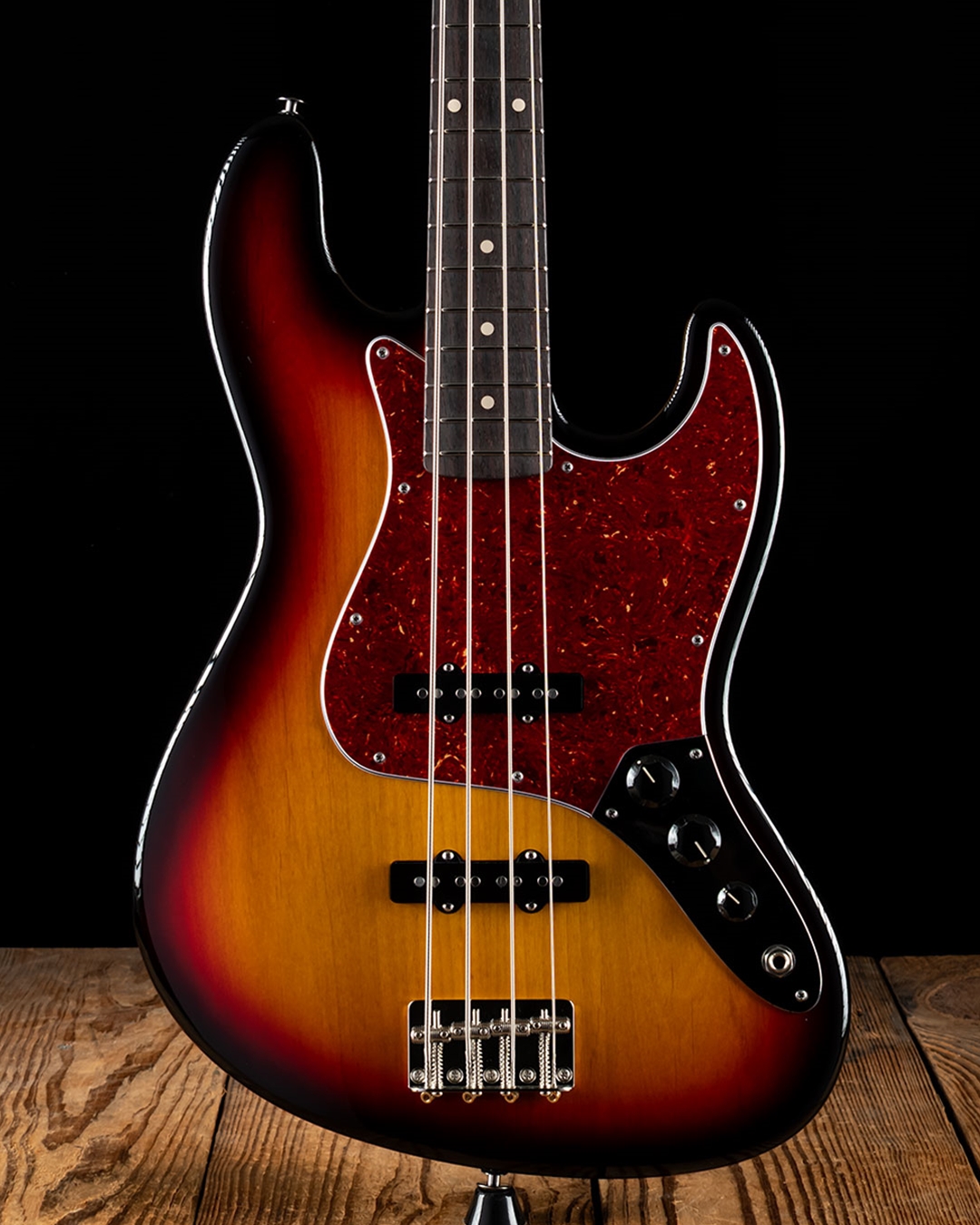 MusicForce] Suhr Classic J Antique Bass(Pro-Series) Demo