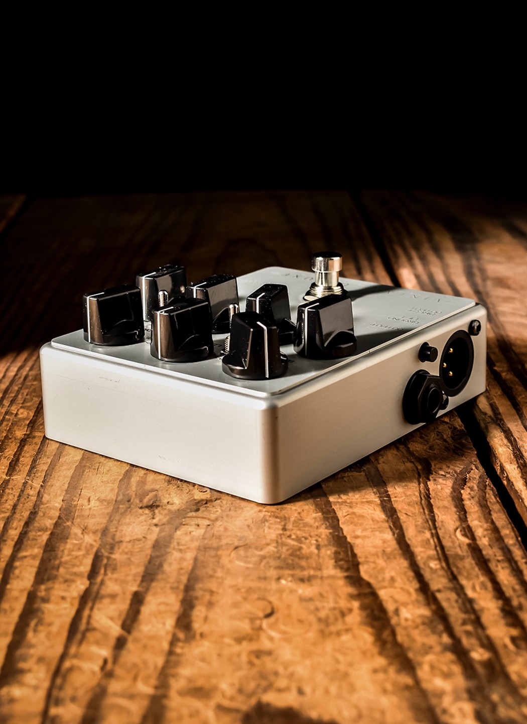 ベース Darkglass Electronics Vintage Deluxe Amazon.com: Darkglass Electronics Vintage Deluxe V3 Bass