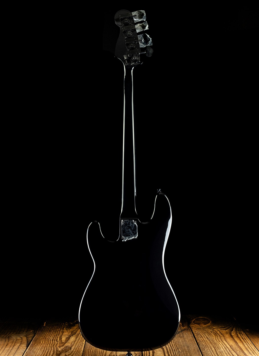 Fender Duff McKagan Deluxe Precision Bass - Black