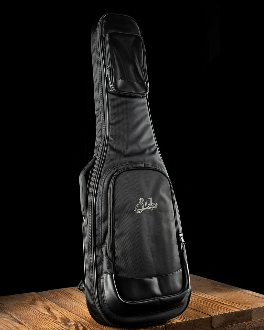 Suhr deluxe on sale gig bag