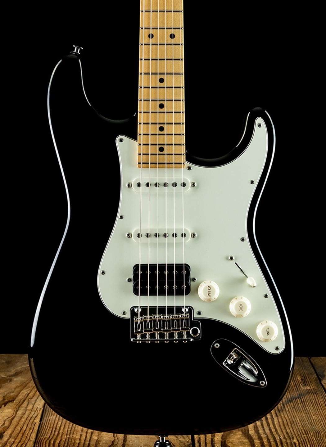 Suhr Classic S エレキギター ブラック HSS SUHR ( サー ) Classic S HSS Black Rose 送料無料 | サウンドハウス