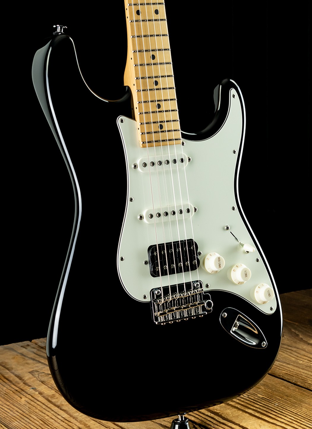 Suhr Classic S HSS - Black