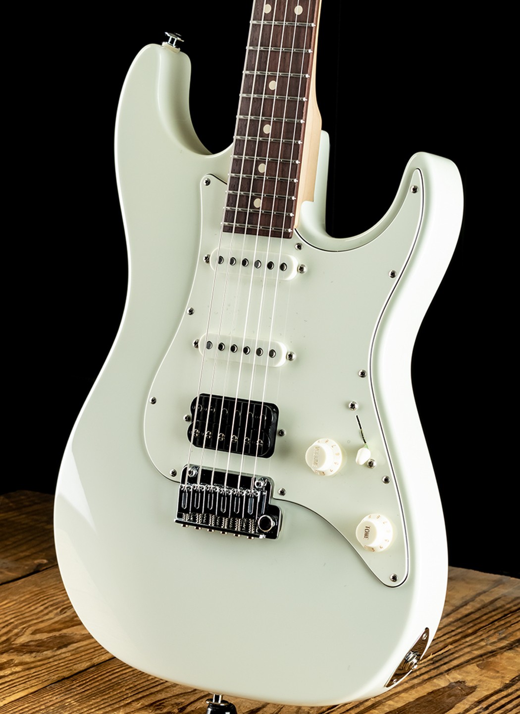 【美品】Suhr / Standard pro / Trans White Guitars > Suhr Classic T Pro Trans White Swamp Ash Maple SS