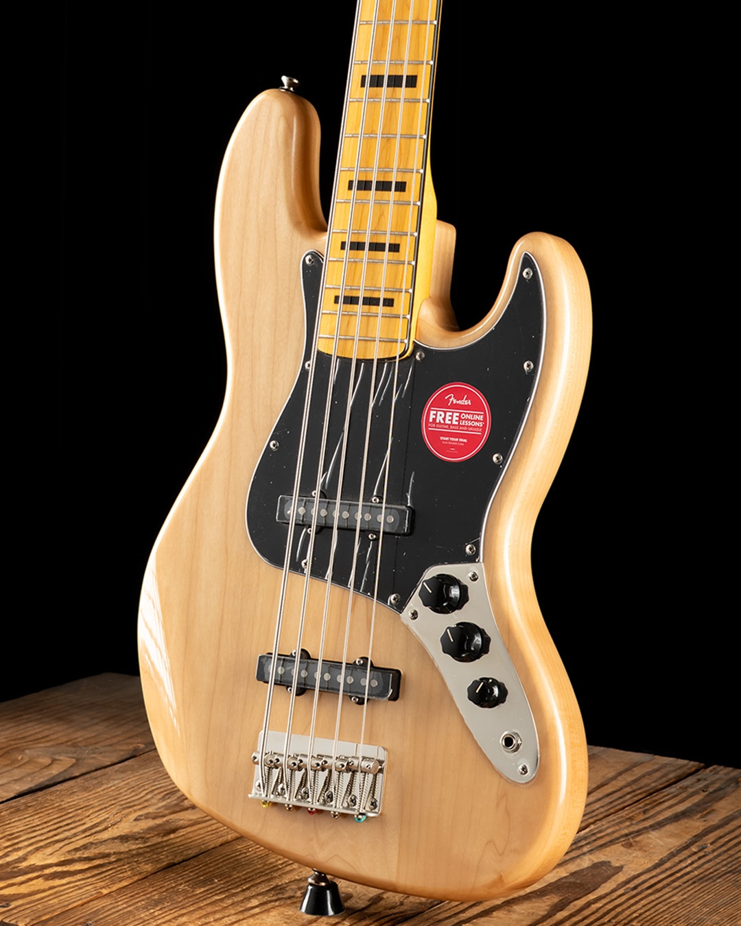Squier Classic Vibe '70s Jazz Bass V - Natural Squier Classic Vibe '70s Jazz Bass V - Natural