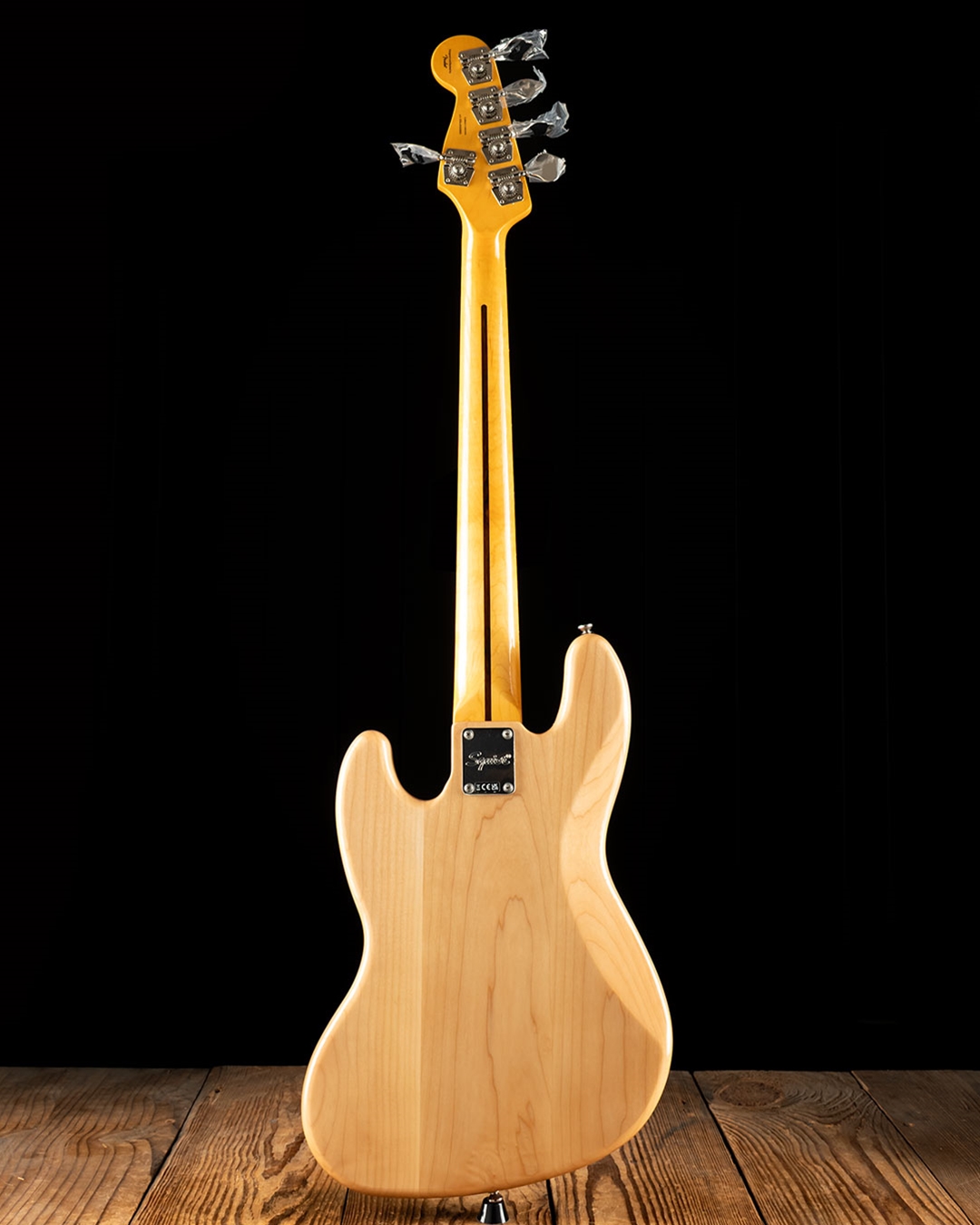 Squier Classic Vibe '70s Jazz Bass V - Natural Squier Classic Vibe '70s Jazz Bass V - Natural