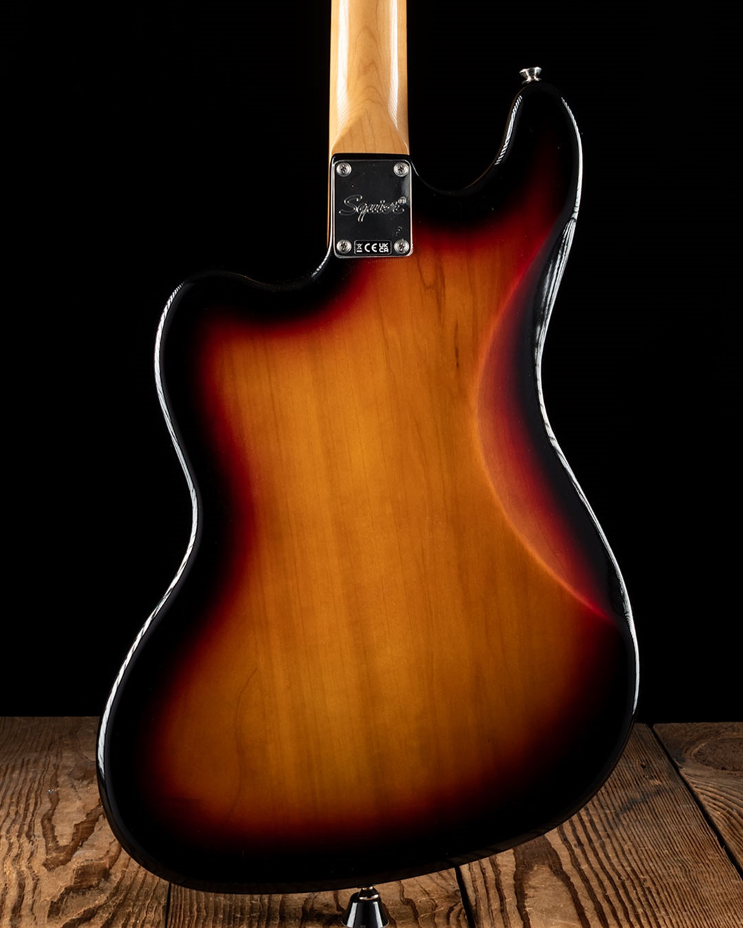 Squier Classic Vibe Bass VI - 3-Color Sunburst