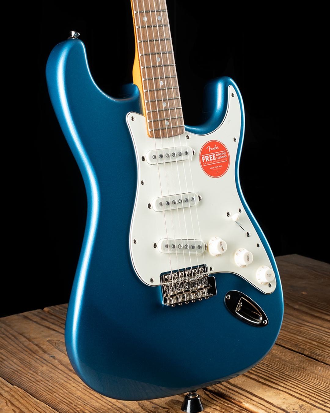 Squier Classic Vibe '60s Stratocaster - Lake Placid Blue