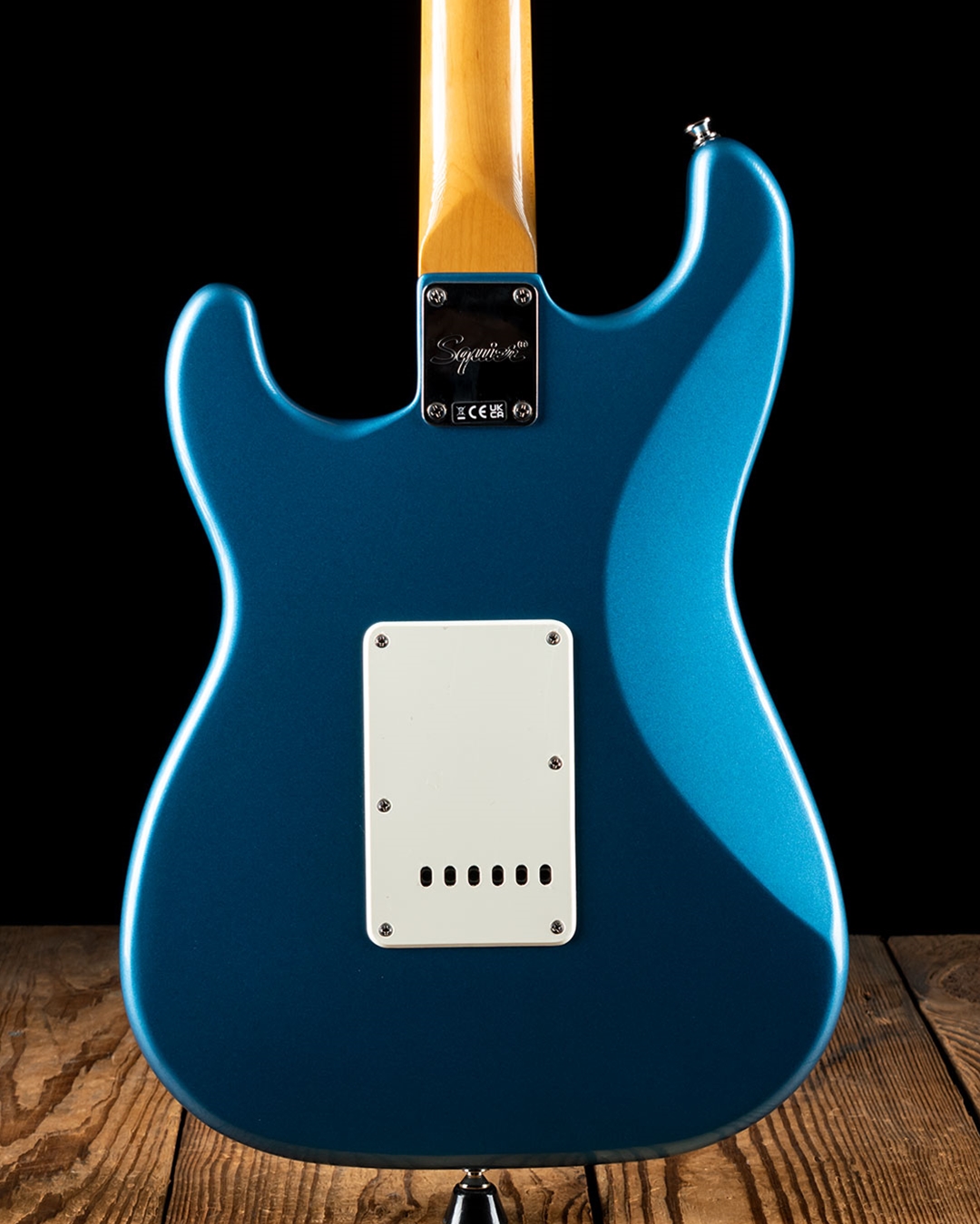 Squier Stratocaster ラージヘッド 水色　ライトブルー Squier by Fender SONIC STRATOCASTER Laurel Fingerboard Black